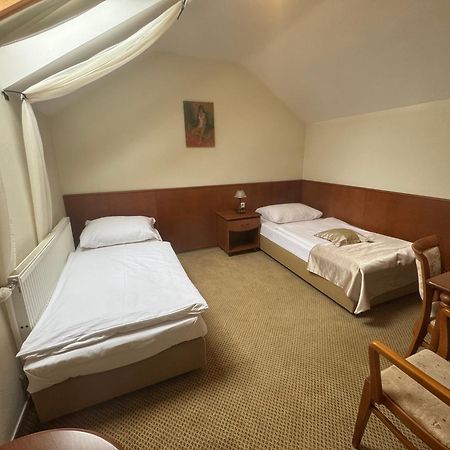 Park Hotel Tartuf Beladice Zewnętrze zdjęcie