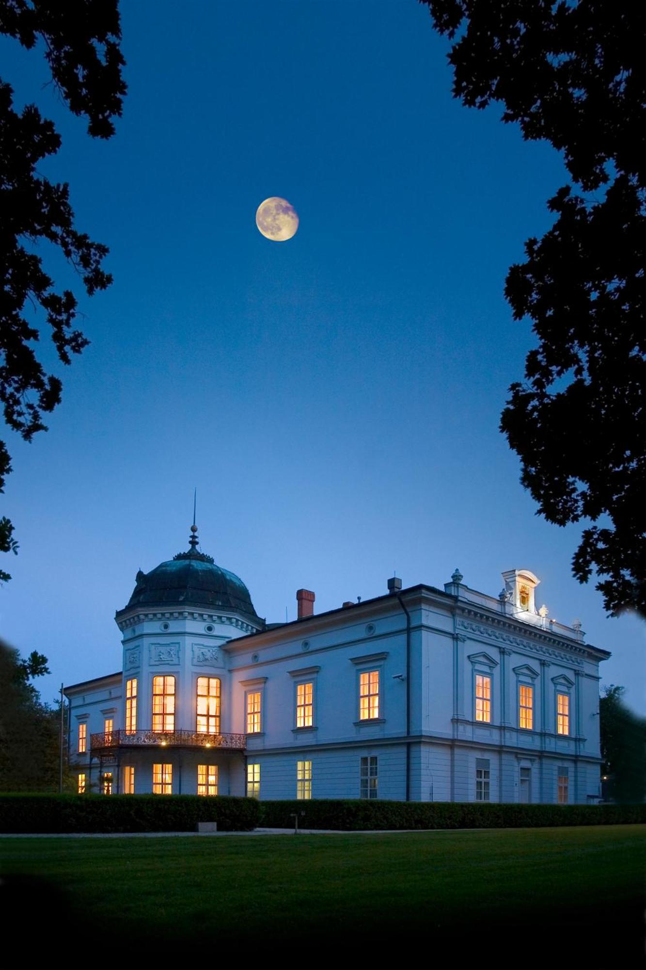 Park Hotel Tartuf Beladice Zewnętrze zdjęcie