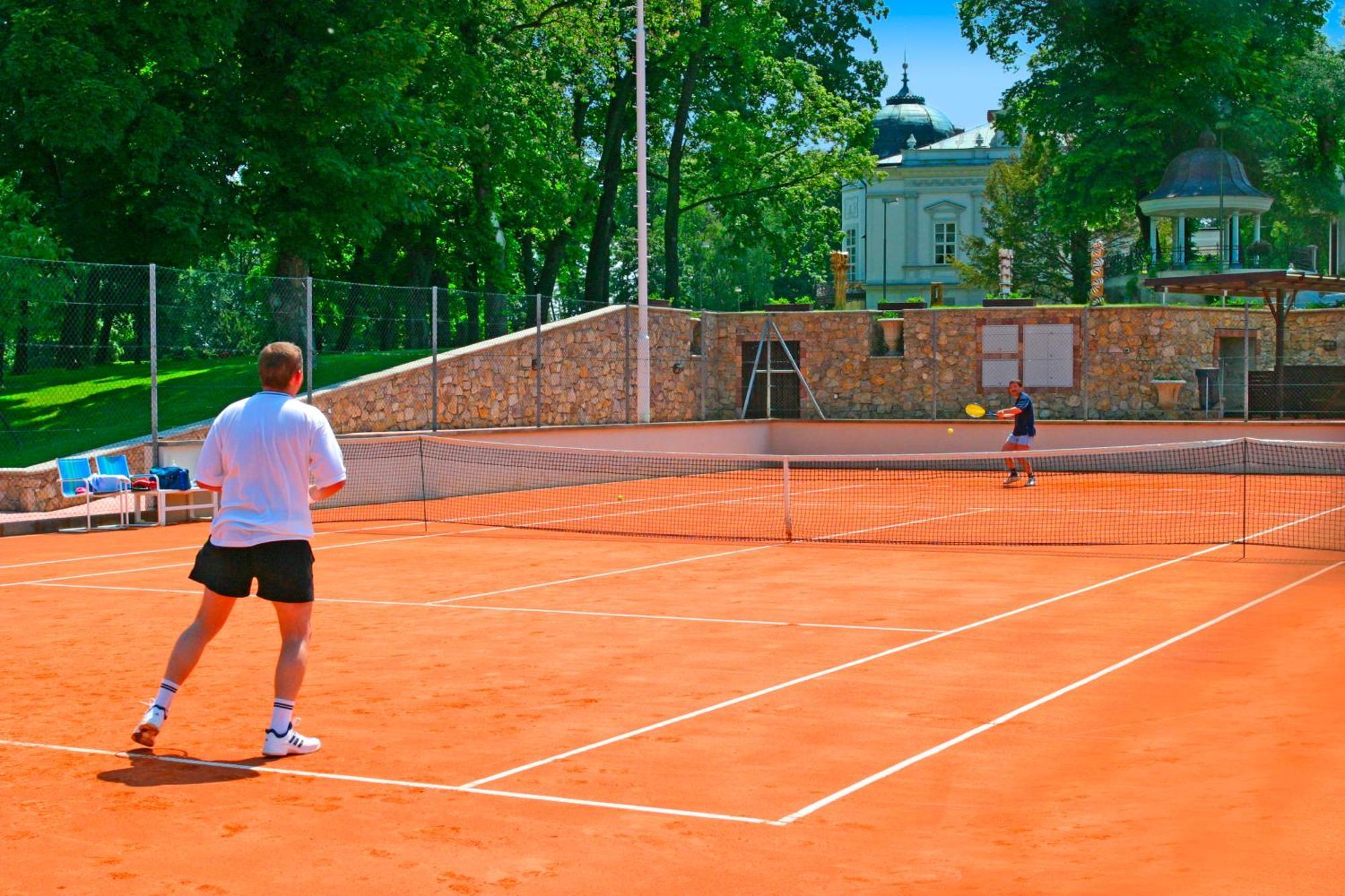 Park Hotel Tartuf Beladice Zewnętrze zdjęcie