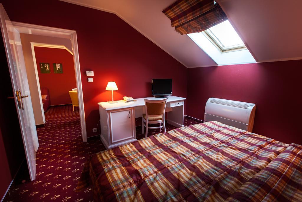 Park Hotel Tartuf Beladice Zewnętrze zdjęcie
