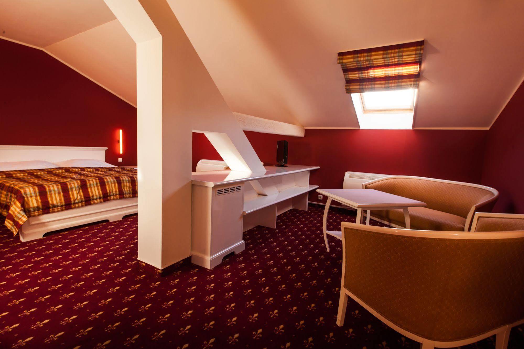 Park Hotel Tartuf Beladice Zewnętrze zdjęcie